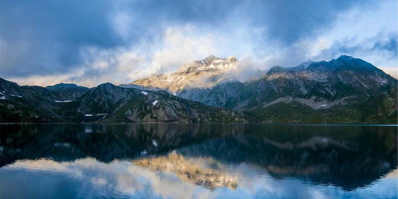 大连招商96：新机遇下的经济引擎与投资热土